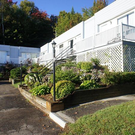 Motel Clair Mont Sainte-Agathe-des-Monts Buitenkant foto