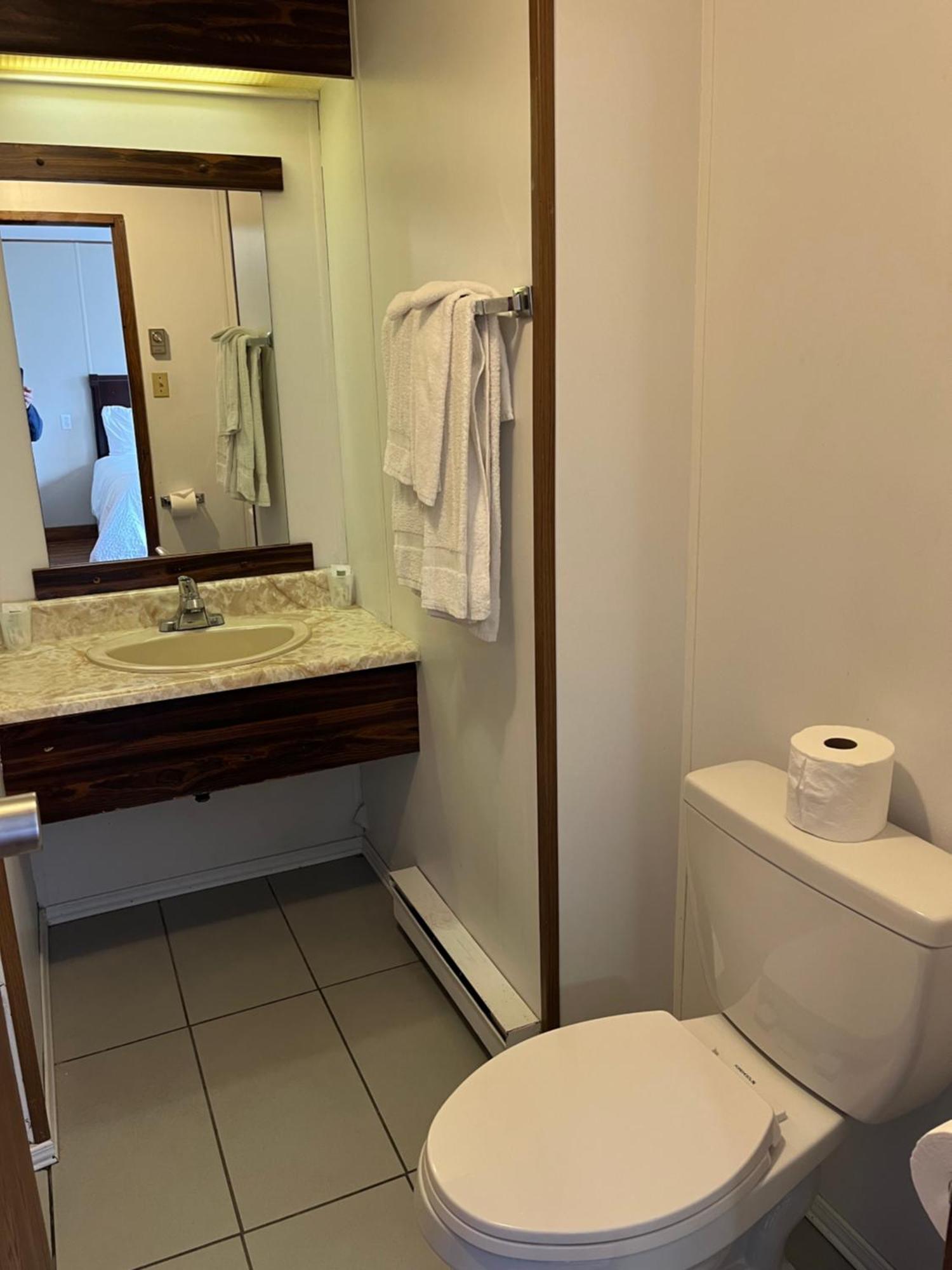 Motel Clair Mont Sainte-Agathe-des-Monts Buitenkant foto