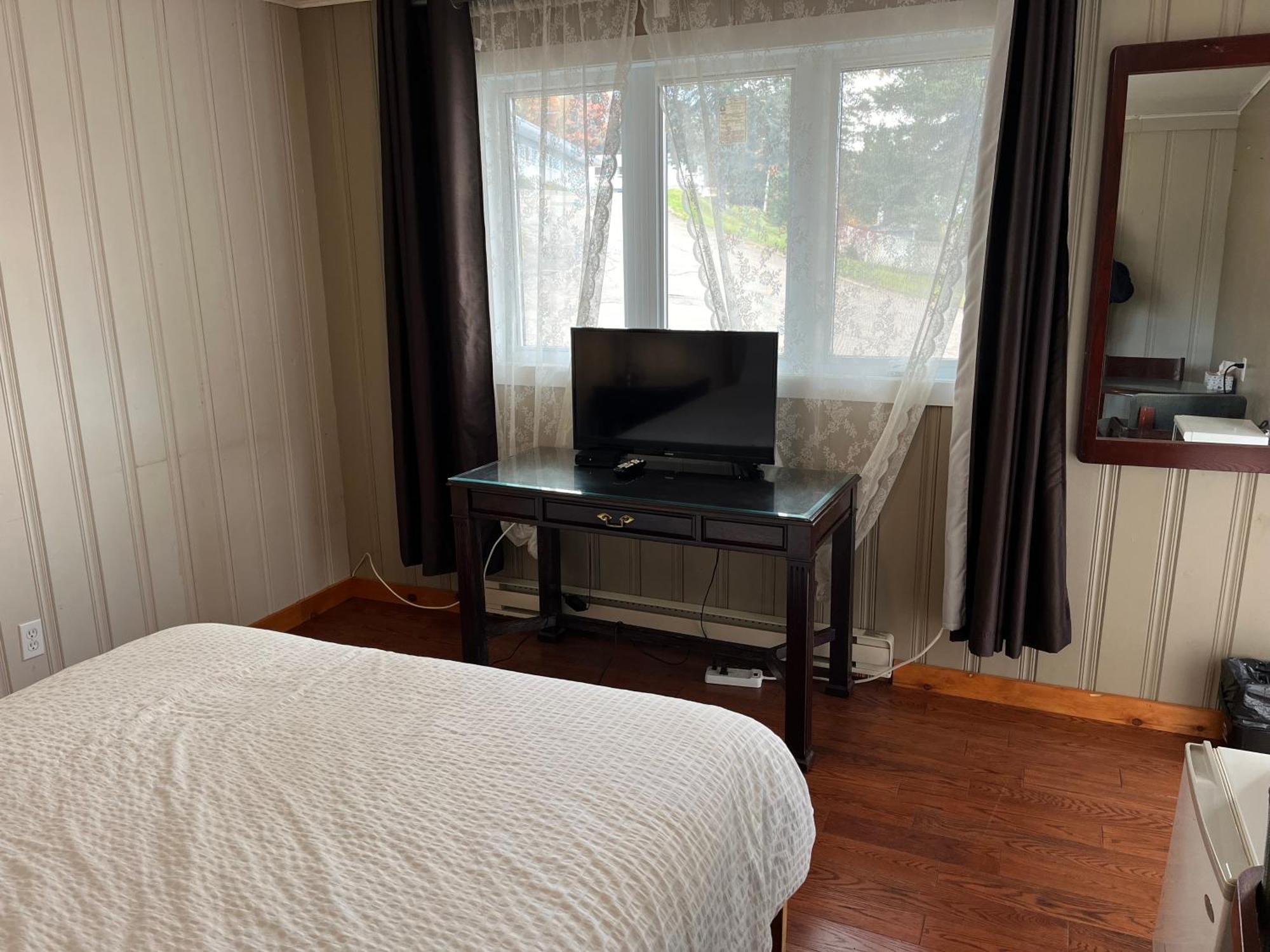 Motel Clair Mont Sainte-Agathe-des-Monts Buitenkant foto